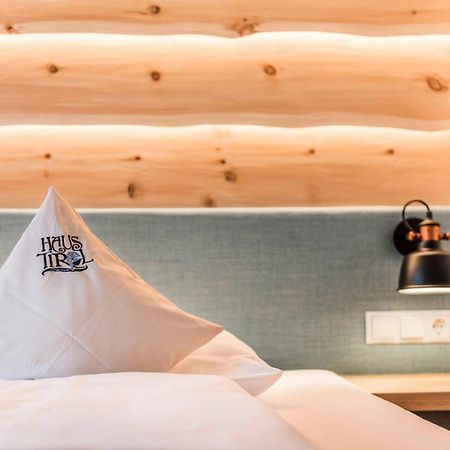 Pension Haus Tirol لايون المظهر الخارجي الصورة