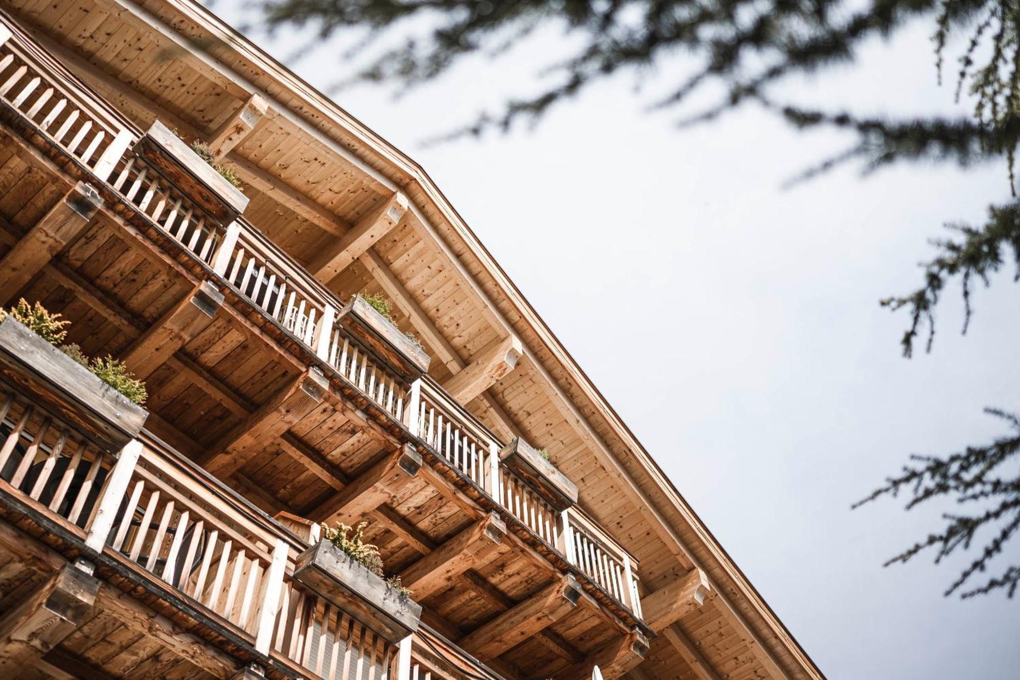 Pension Haus Tirol لايون المظهر الخارجي الصورة